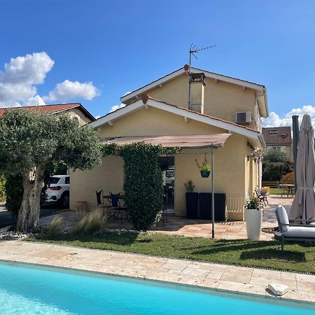 Villa Individuelle - Chassieu Bagian luar foto